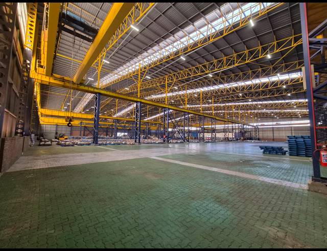 3,240M² FACTORY TO LET IN ROODEKOP